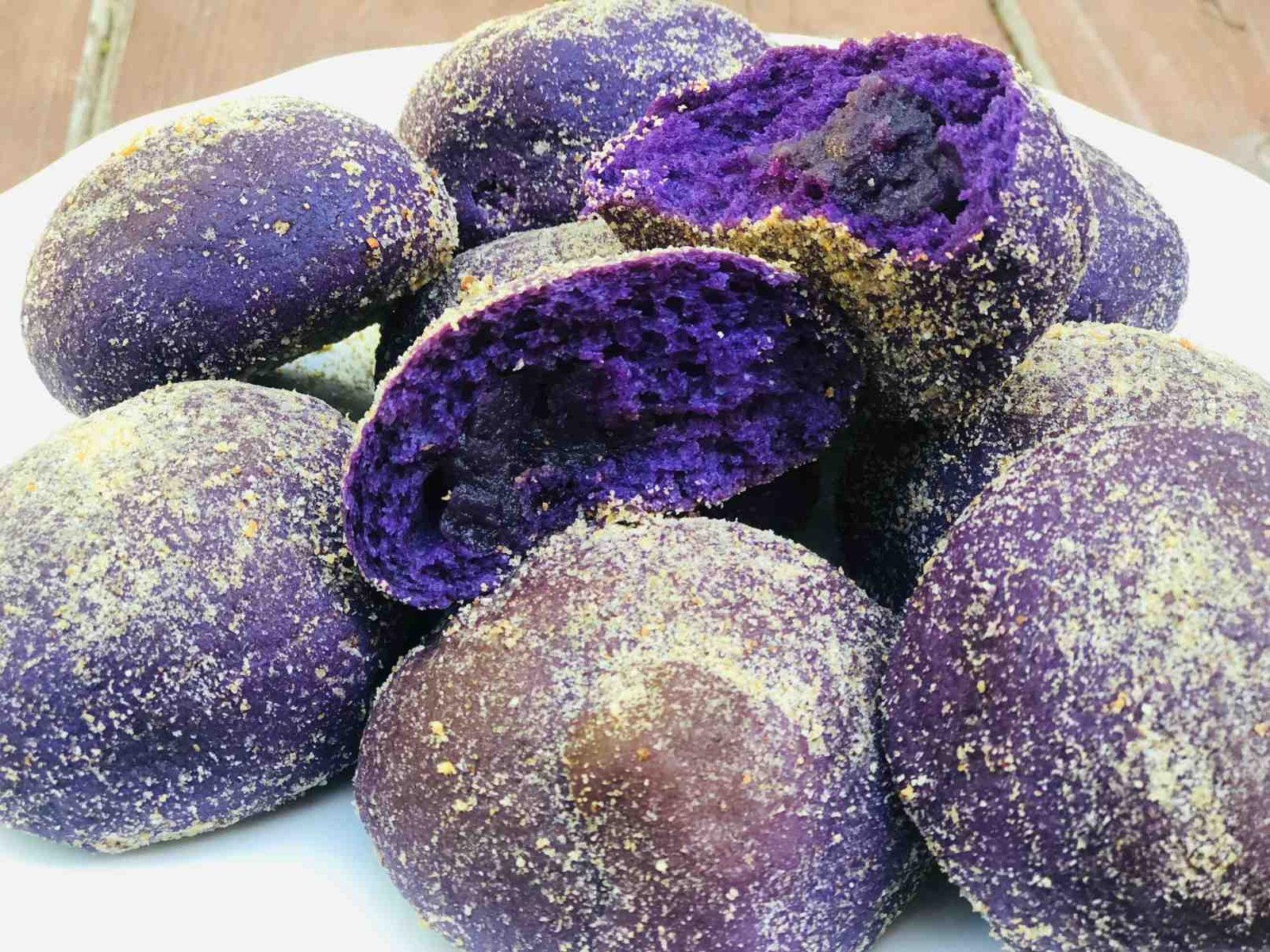 Ube Pandesal Asian Cooking 101